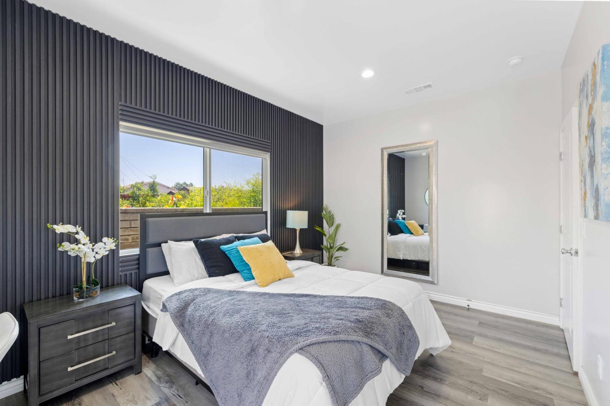 Stylist Home In Convenient Location! Temple City Екстериор снимка