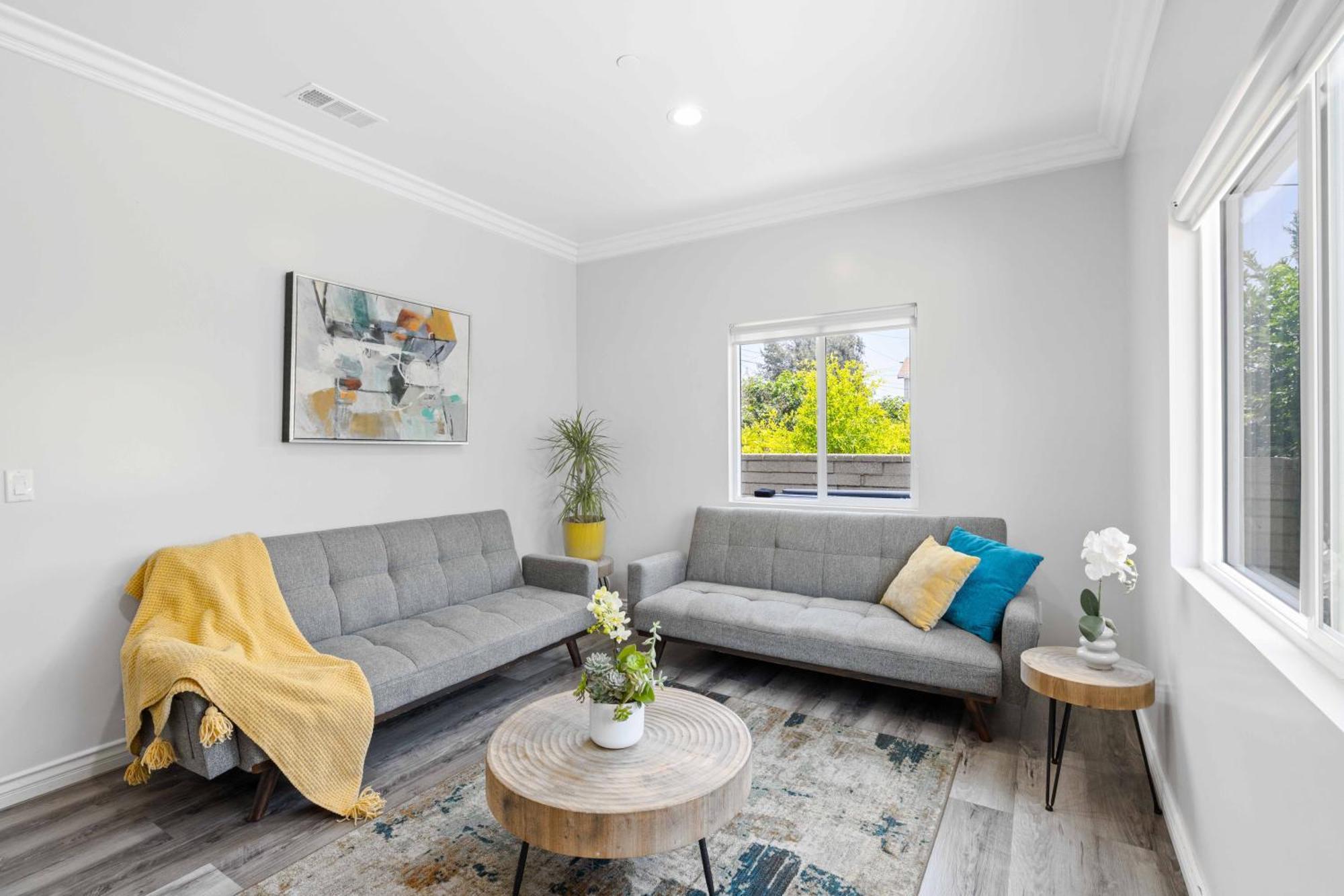 Stylist Home In Convenient Location! Temple City Екстериор снимка